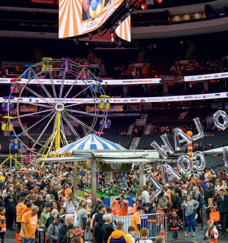 Liverpool ONE Toy Parade 202