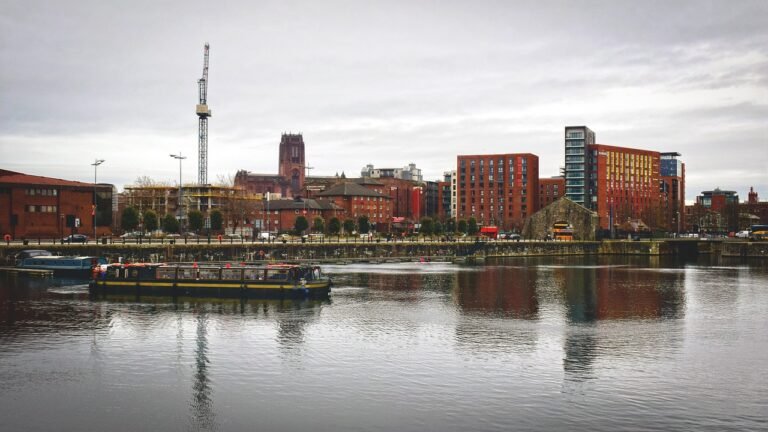Liverpool Waterfront Walking Tours 2025